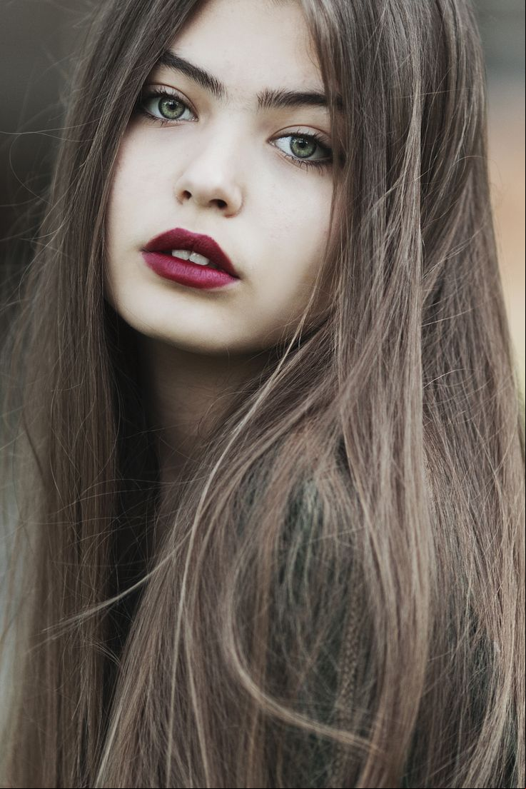 best pretty girls brunette ideas on pinterest brunette hair 1